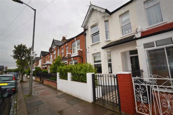 5 bedroom Terraced t...